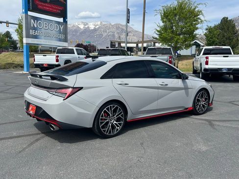 Used 2022 Hyundai Elantra N FWD image 10