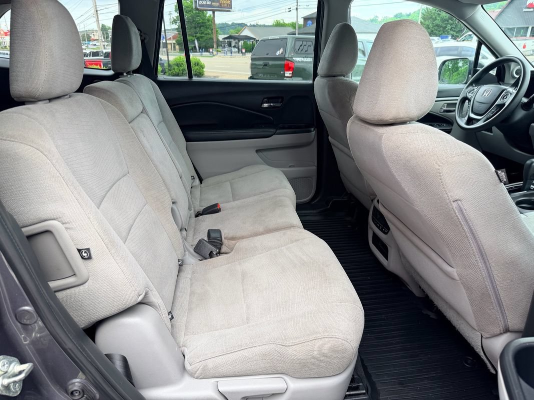 Used 2016 Honda Pilot EX image 16