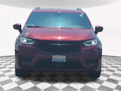 Used 2022 Chrysler Pacifica Touring-L w/ S Appearance Package FWD image 8
