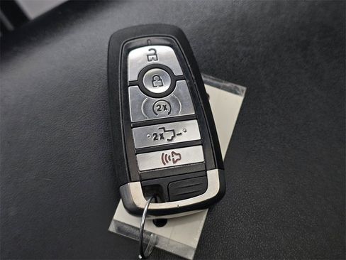 Used 2020 Ford F250 Platinum w/ Tremor Off-Road Package image 20