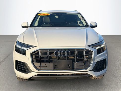 Used 2022 Audi Q8 Premium Plus image 10