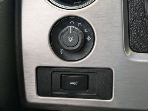 Used 2013 Ford F150 Platinum image 24