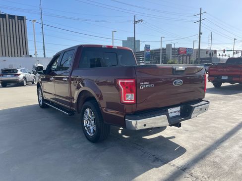 Used 2015 Ford F150 XLT w/ Equipment Group 302A Luxury RWD image 4
