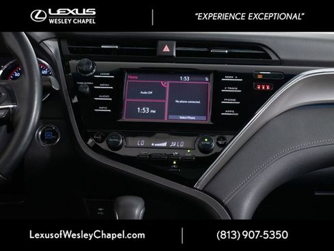 Used 2018 Toyota Camry XSE FWD image 25
