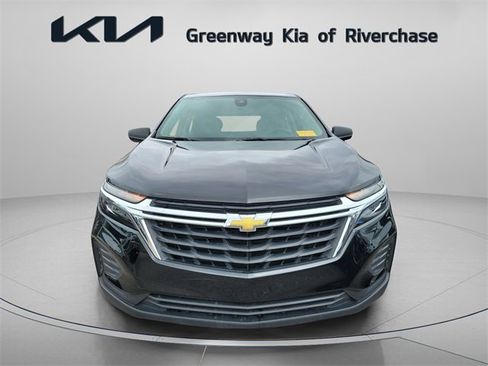 Used 2024 Chevrolet Equinox LS image 2