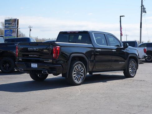 Used 2024 GMC Sierra 1500 Denali Ultimate AWD/4WD image 3
