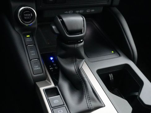 Used 2024 Toyota Land Cruiser w/ Premium Package image 31