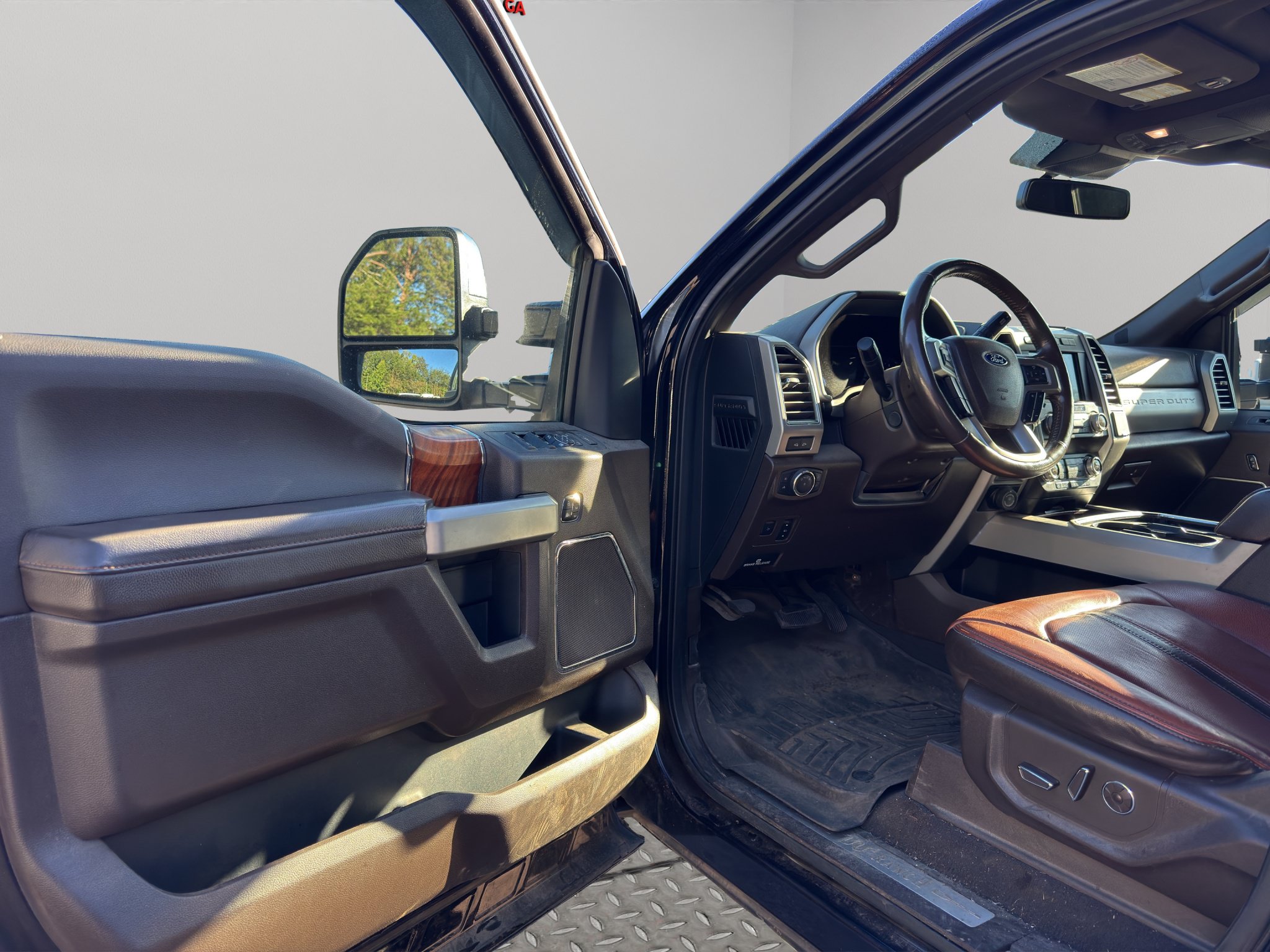 Used 2021 Ford F250 King Ranch w/ King Ranch Ultimate Package AWD/4WD image 5