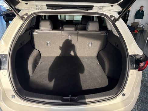 Used 2020 MAZDA CX-5 Touring image 17