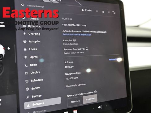 Used 2023 Tesla Model 3 Standard Range image 16