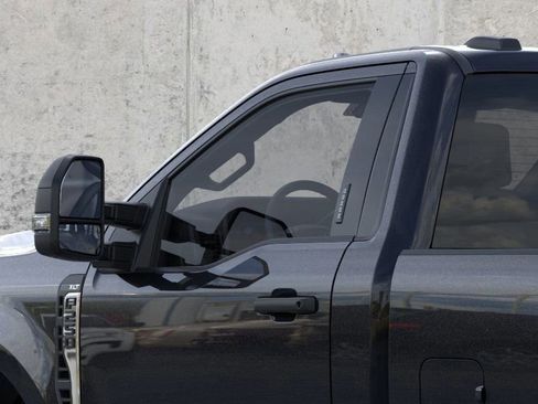 New 2025 Ford F250 XLT image 20