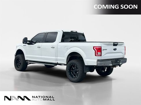 Used 2015 Ford F150 XLT w/ Equipment Group 302A Luxury image 3