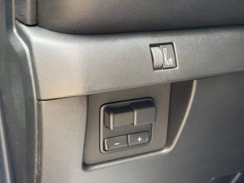 New 2026 Chevrolet Colorado Trail Boss AWD/4WD image 19