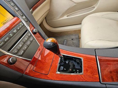 Used 2010 Lexus ES 350 FWD image 15
