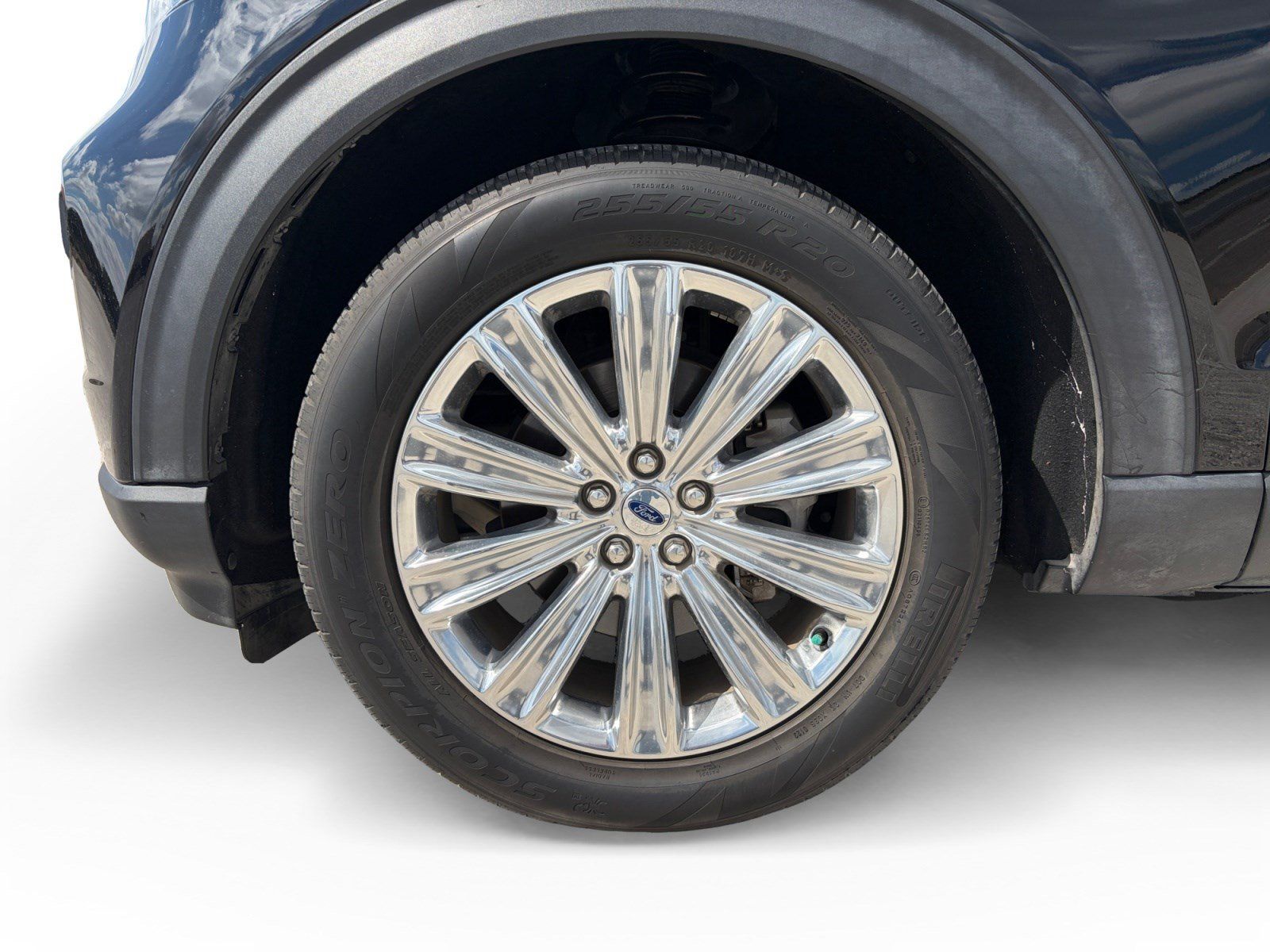 Certified 2023 Ford Explorer Limited w/ Limited Technology Package RWD image 9