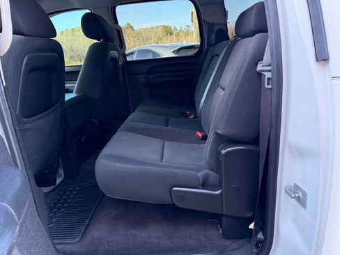 Used 2013 Chevrolet Silverado 1500 LT image 22