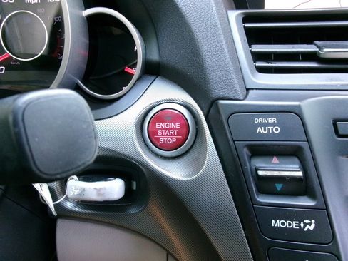 Used 2010 Acura TL w/ Technology Package FWD image 36