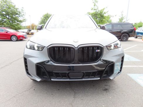 Used 2026 BMW X5 M60i AWD/4WD image 2
