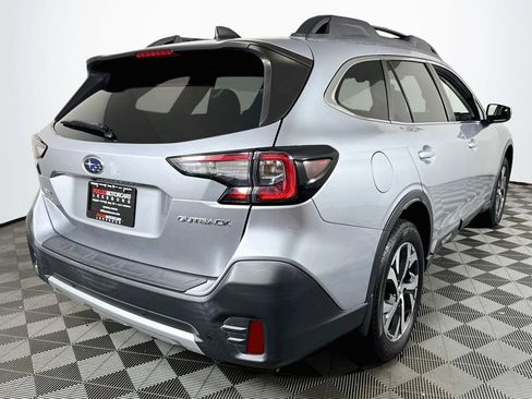 Used 2022 Subaru Outback Limited w/ Popular Package #2 AWD/4WD image 7