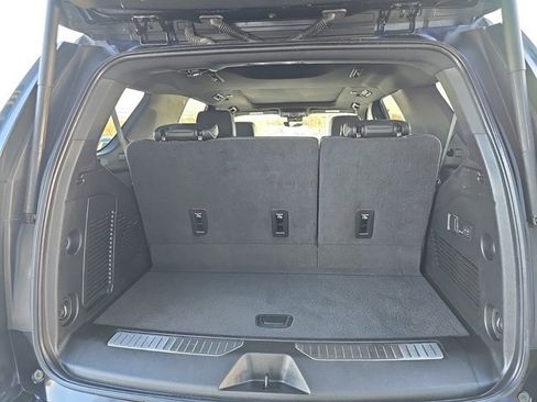Used 2024 Chevrolet Tahoe Premier w/ Premium Package image 20