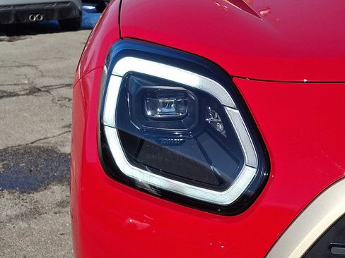 Used 2025 MINI Cooper Countryman S image 9