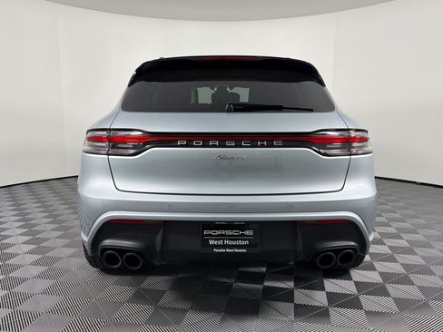 Certified 2024 Porsche Macan w/ Premium Plus Package AWD/4WD image 10