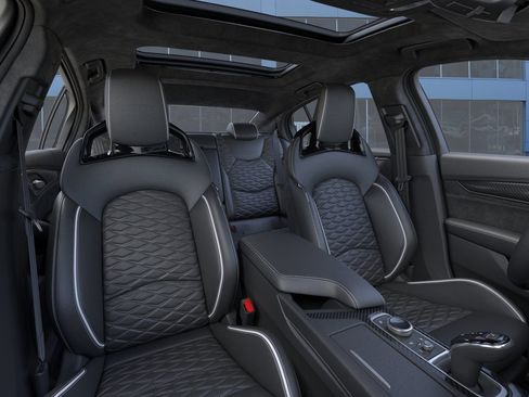 New 2026 Cadillac CT5 V AWD/4WD image 16