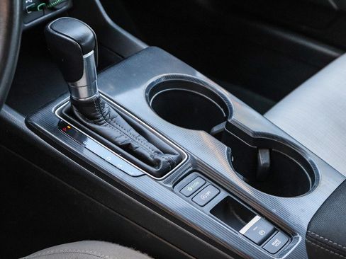 Certified 2022 Honda Civic EX image 23