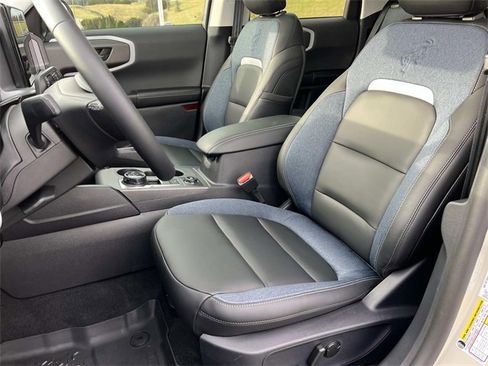 Used 2025 Ford Bronco Sport Outer Banks w/ Outer Banks Tech Package+ image 30