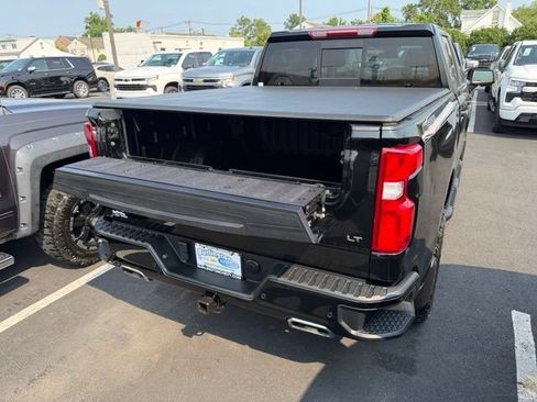 Used 2024 Chevrolet Silverado 1500 LT Trail Boss AWD/4WD image 9
