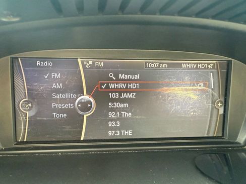 Used 2011 BMW 335i xDrive Sedan image 17