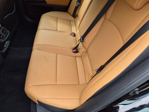 Used 2024 Lexus ES 350 w/ Premium Package FWD image 25