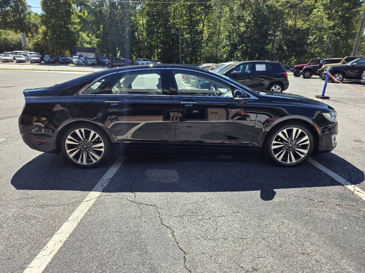 Used 2017 Lincoln MKZ Reserve w/ Technology Package AWD/4WD image 7