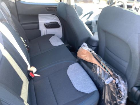 New 2025 Ford Maverick XLT w/ XLT Luxury Package image 14