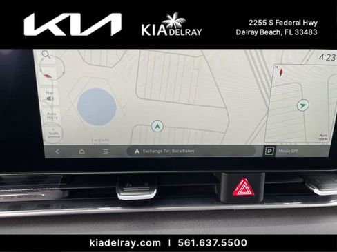 New 2026 Kia Carnival EX FWD image 21