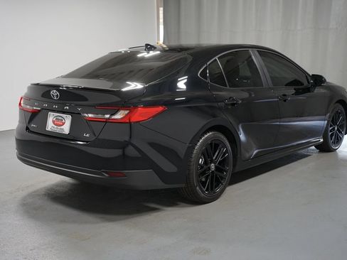 Certified 2025 Toyota Camry LE image 8