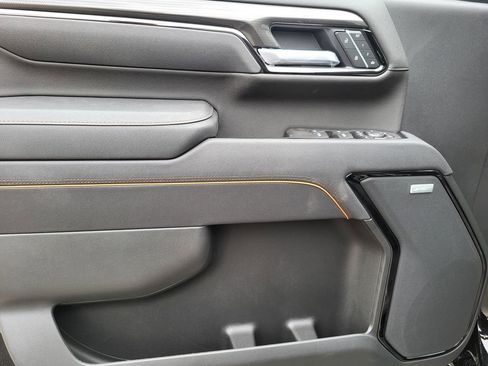 New 2025 GMC Sierra 3500 AT4 w/ Technology Package image 24