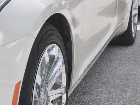 Used 2014 Cadillac CTS Sedan RWD image 17