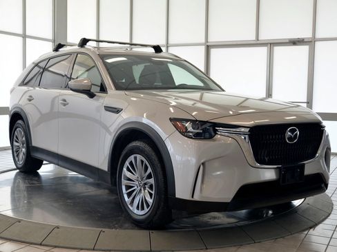 Certified 2024 MAZDA CX-90 3.3 Turbo w/ Preferred Package AWD/4WD image 2