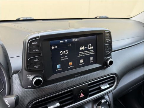 Used 2020 Hyundai Kona SE image 18