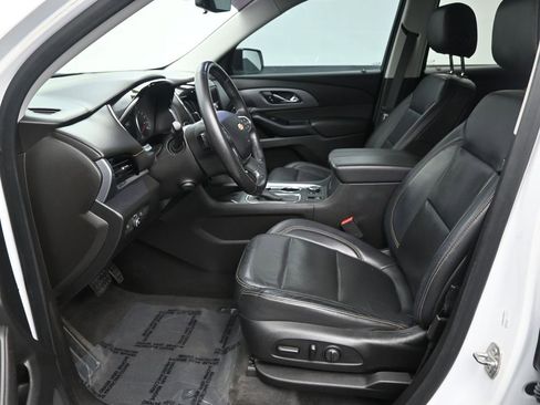 Used 2019 Chevrolet Traverse Premier w/ Redline Edition image 12
