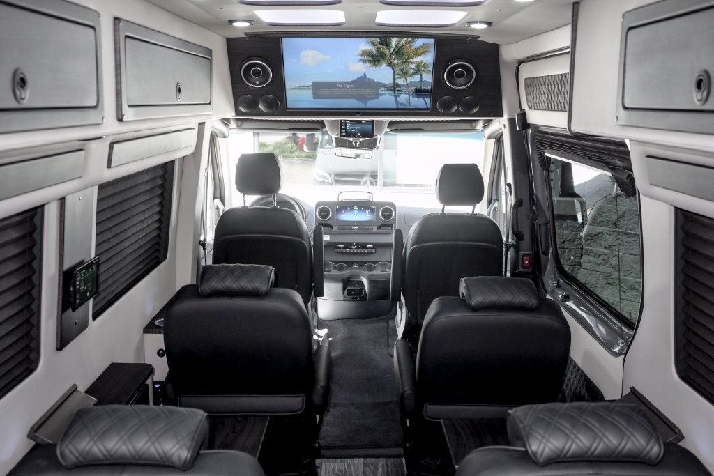New 2025 Mercedes-Benz Sprinter 3500 image 35