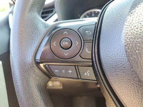 Used 2019 Toyota RAV4 LE w/ All Weather Liner Package AWD/4WD image 22