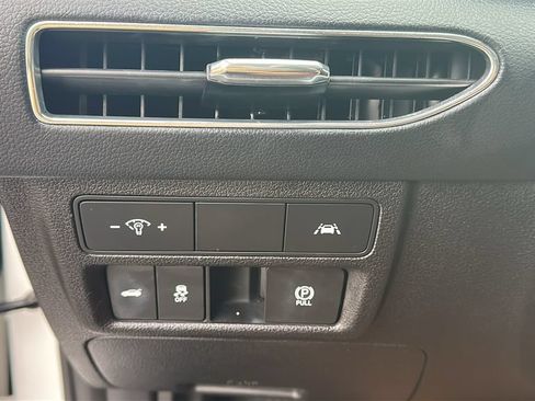 Certified 2023 Hyundai Sonata SEL FWD image 20