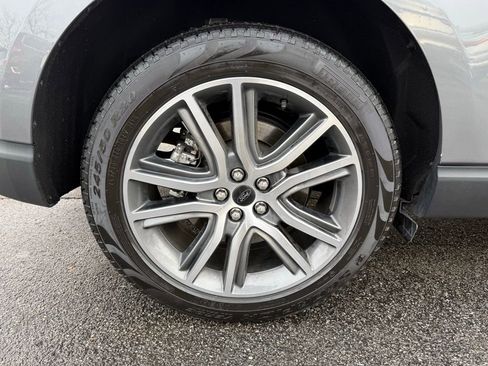 Used 2024 Ford Edge Titanium w/ Equipment Group 301A image 29