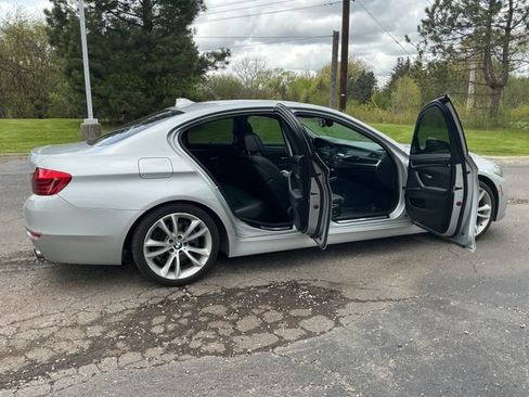 Used 2014 BMW 535i xDrive Sedan AWD/4WD image 32