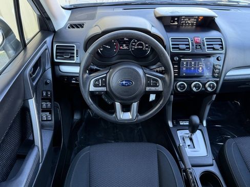 Used 2018 Subaru Forester 2.5i Premium image 19