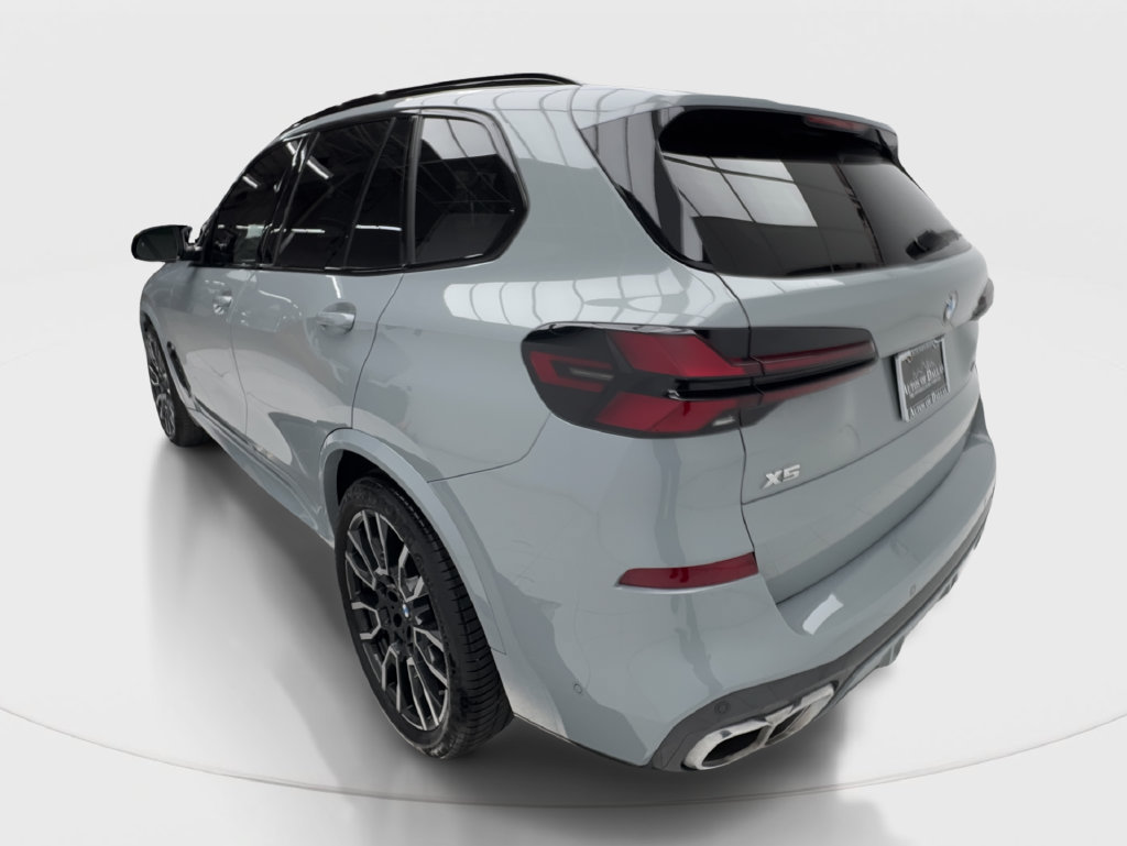 Used 2025 BMW X5 M60i AWD/4WD image 11