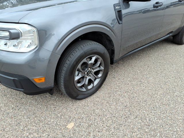Certified 2022 Ford Maverick XLT FWD image 4