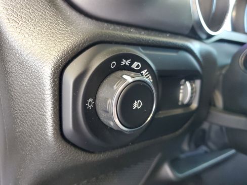 Certified 2023 Jeep Wrangler Sport AWD/4WD image 22